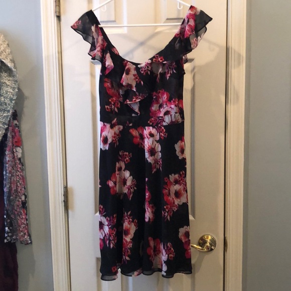 WHBM Black/Pink/Red Floral dress size 0 - Picture 1 of 6
